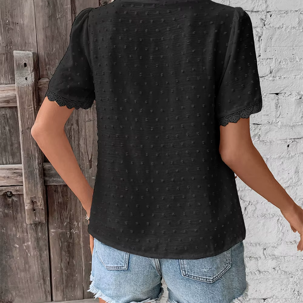 Blouse Dentelle Bohème – Évelyne| Collection Liberté d’Été