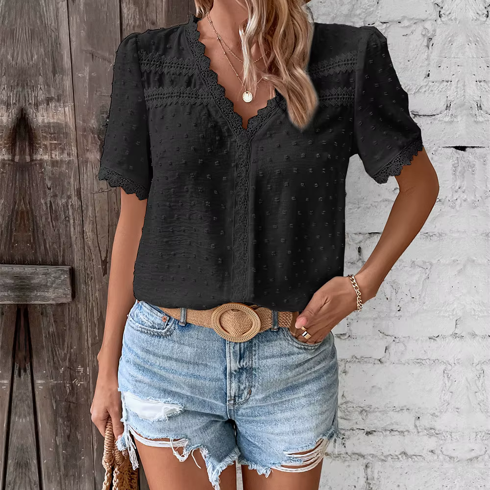 Blouse Dentelle Bohème – Évelyne| Collection Liberté d’Été