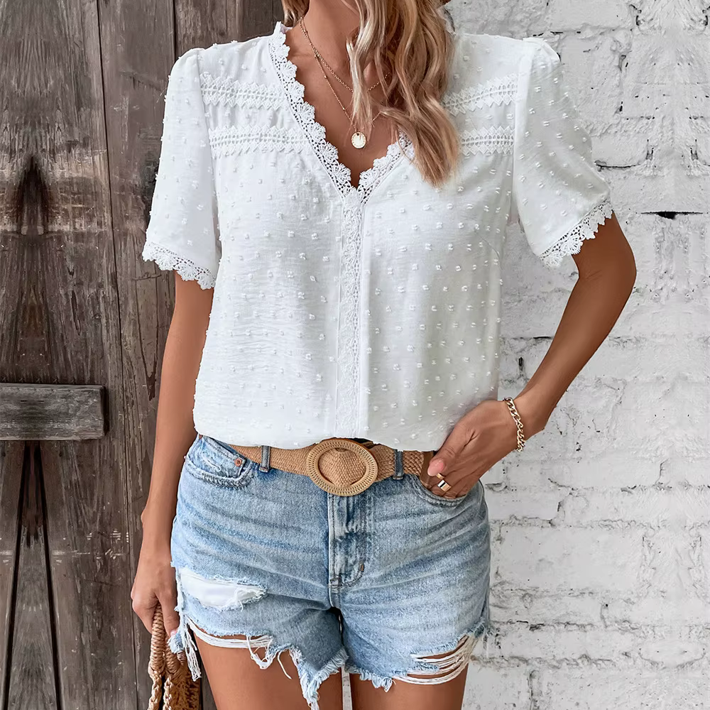 Blouse Dentelle Bohème – Évelyne| Collection Liberté d’Été