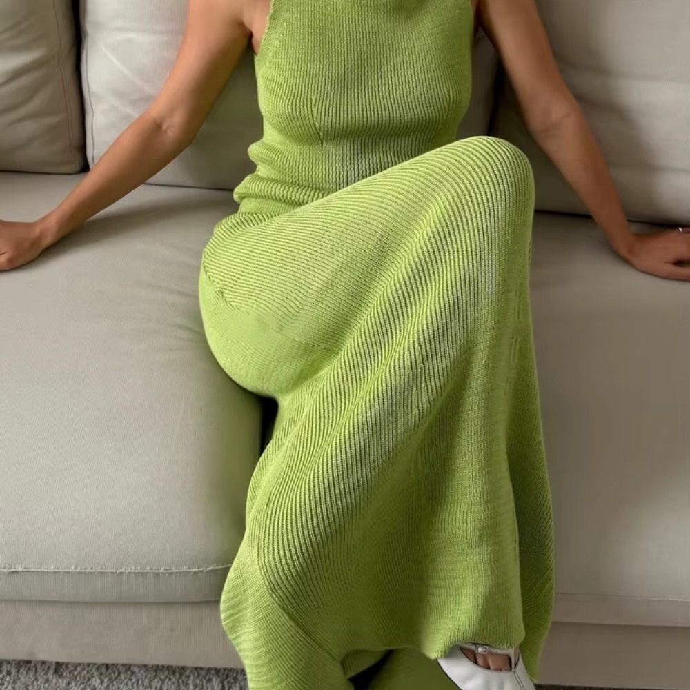 Ensemble Maille Épuré – Finnea | Collection Élégance Minimaliste